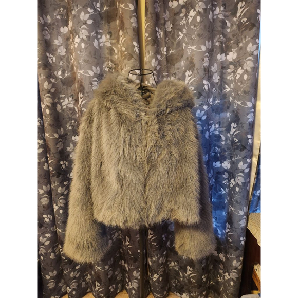 Wild fable Faux Fur Jacket Size XL Gray - Picture 3 of 8